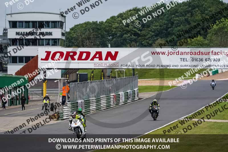 enduro digital images;event digital images;eventdigitalimages;mallory park;mallory park photographs;mallory park trackday;mallory park trackday photographs;no limits trackdays;peter wileman photography;racing digital images;trackday digital images;trackday photos